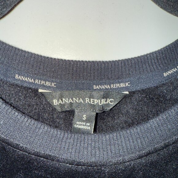 Banana Republic Black Crewneck Sweater Women's Size Small - Picture 2 of 5